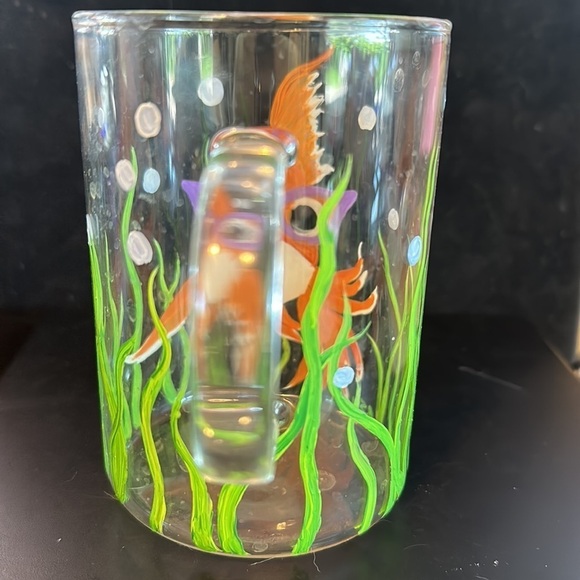 Hand Painted Goldfish with Glasses Clear Glass Coffee Tea Mug - Picture 3 of 4